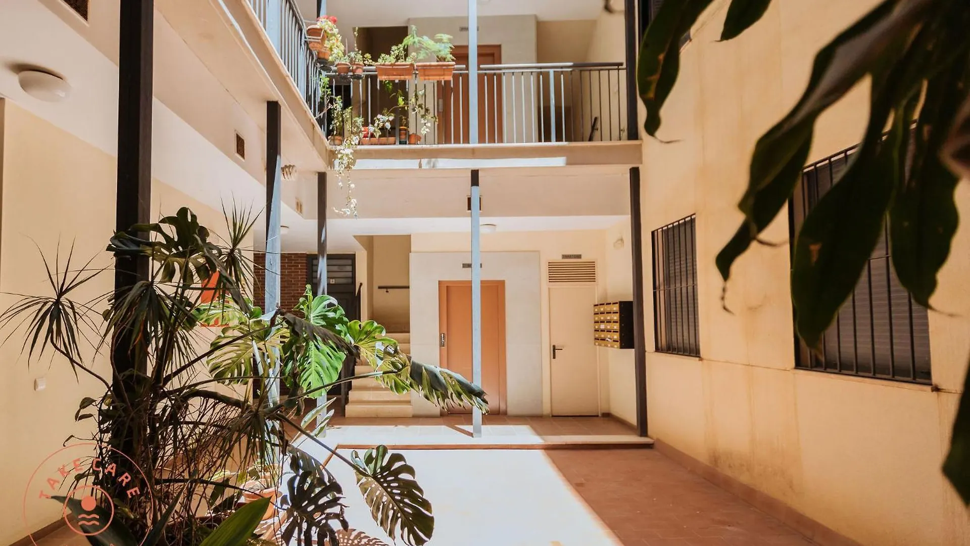 Urban Oasis In Historic Malaga Lejlighed